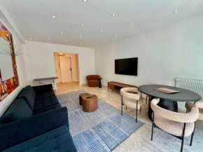 Viva Riviera Large 3 Bedrooms with Balcony
